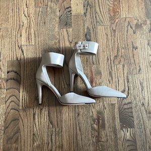 NWT Vince Ada Pumps